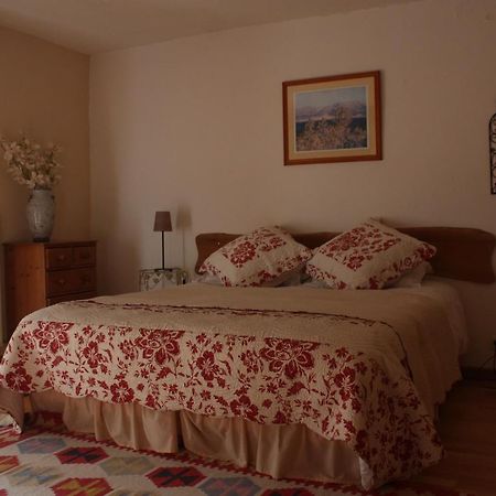 Bed and Breakfast La Clairiere Du Moulin Lepin-le-Lac Екстер'єр фото
