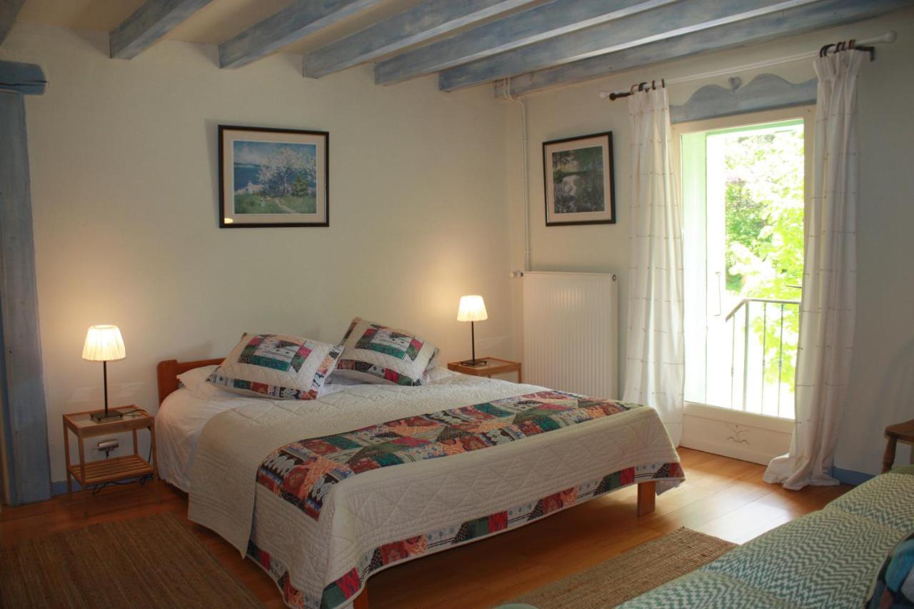 Bed and Breakfast La Clairiere Du Moulin Lepin-le-Lac Екстер'єр фото