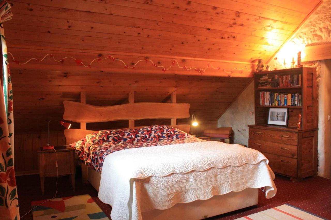 Bed and Breakfast La Clairiere Du Moulin Lepin-le-Lac Екстер'єр фото