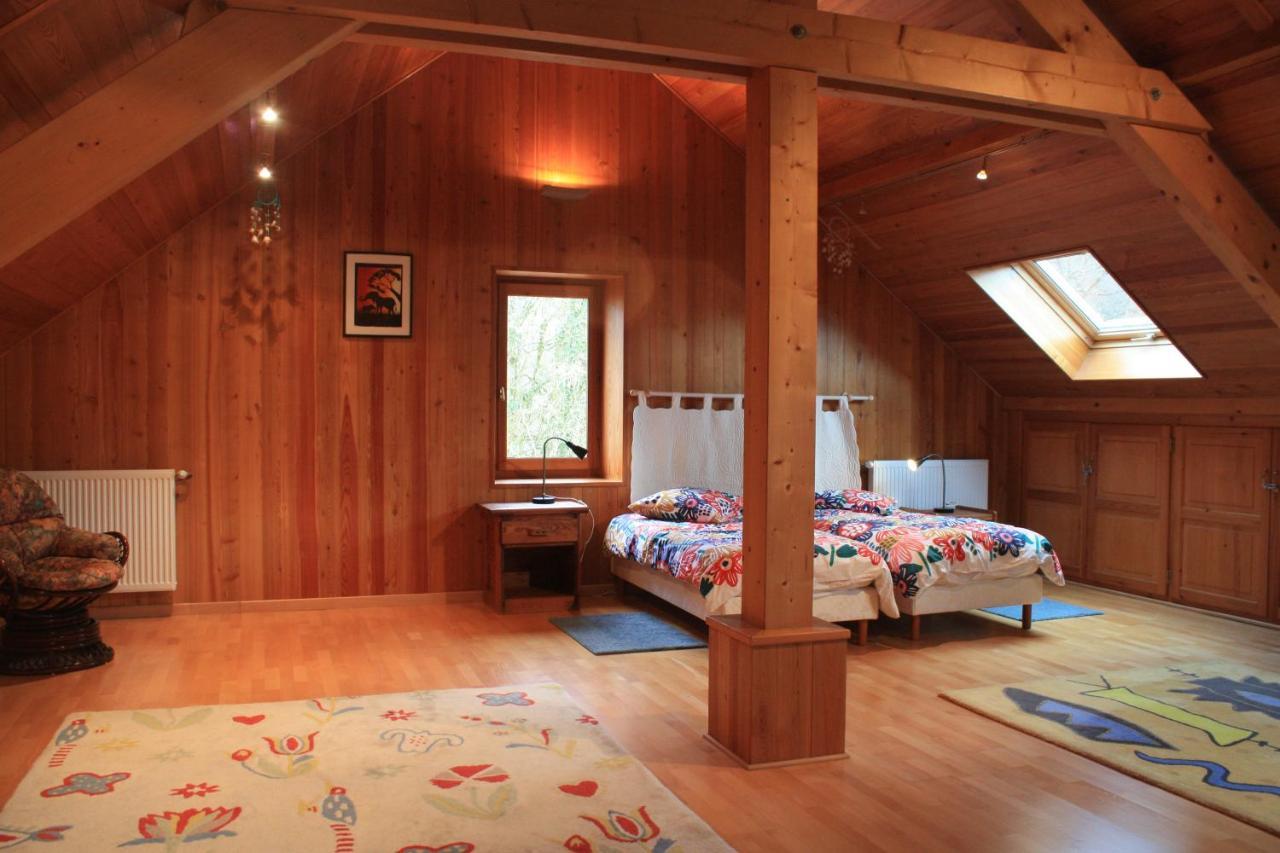 Bed and Breakfast La Clairiere Du Moulin Lepin-le-Lac Екстер'єр фото